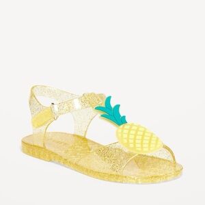 Old Navy Pineapple Jelly Sandals in Kids 9